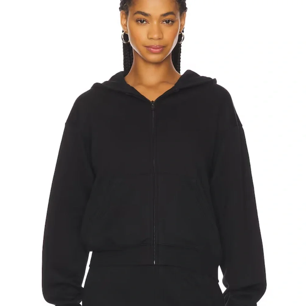 SKIMS Black Zip-Up Hoodie - Picture 1 of 2